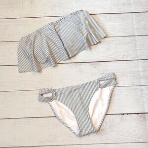 NWT Xhilaration Ruffle Bandau Bikini - Size D/DD & S